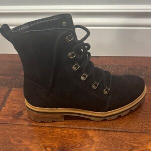 Sorel Black Combat Boots with Tan Sole